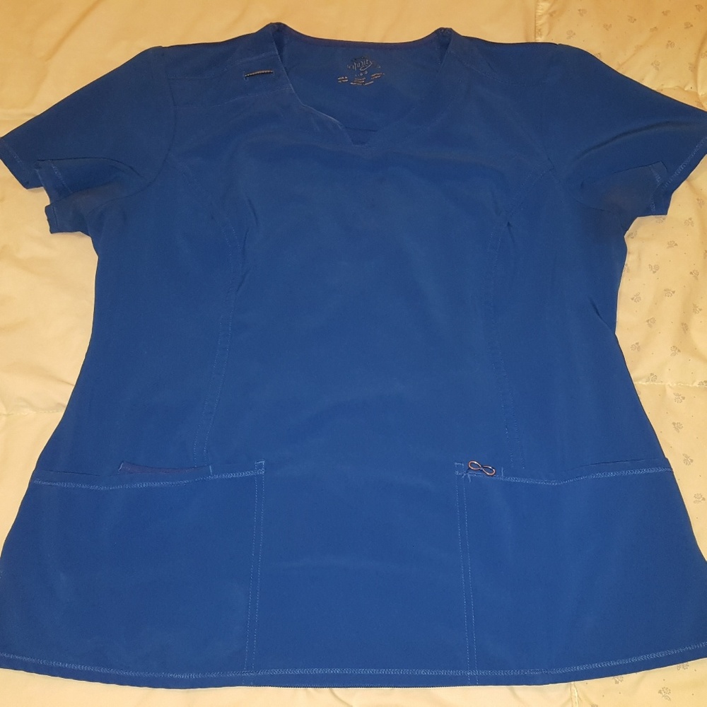 Cherokee "infinity" scrubs